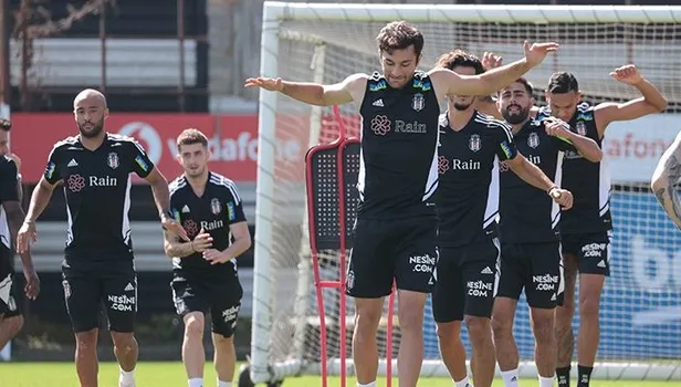 besiktas-istanbulspor-maci-canli-izle-besiktas-istanbulspor-maci-kesintisiz-sifresiz-bedava-full-hd-4k-canli-y-1679153340231.jpg Beşiktaş - İstanbulspor maç sonucu: 3-1 (ÖZET)-4