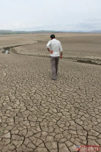 Elazığ’da 5 yıl önce kuruyan Murat Nehri, yağışların ardından bambaşka görüntüye büründü