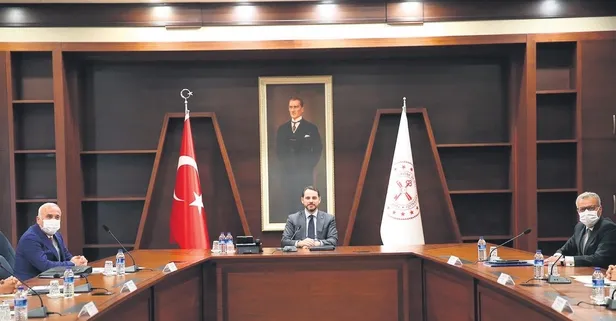 Hazine ve Maliye Bakanı Berat Albayrak’tan finans zirvesi
