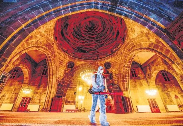 yakutiye-belediyesinden-dev-hizmet-seferberligi-1602023797599.jpeg Yakutiye Belediyesi’nden dev hizmet seferberliği-5