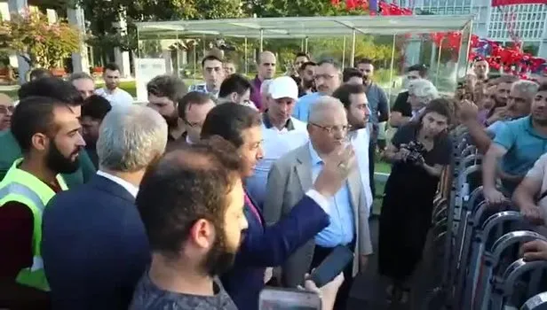 Başkan Göksu, Ekrem İmamoğlu tarafından işten çıkarılan işçileri ziyaret etti
