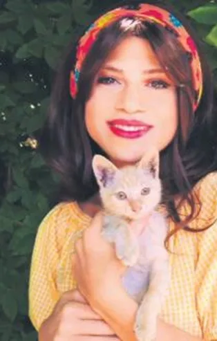 Şarkıcı Aydilge'nin "Bir Kedim Var" adlı yeni Single'ı çıktı