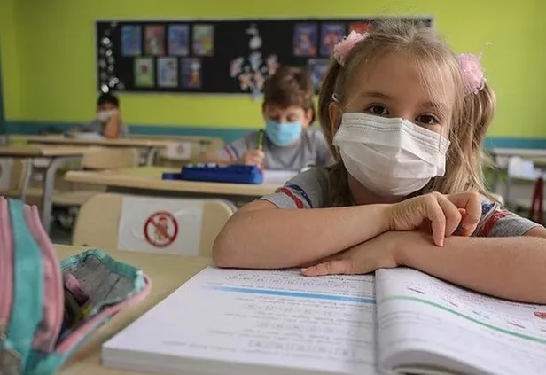 Okullar kapanacak mı? Yüzyüze eğitim bitiyor mu, uzaktan eğitime mi geçilecek? MEB’ten online eğitim açıklaması geldi!-3