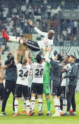 Veda eden Talisca Ada yolcusu