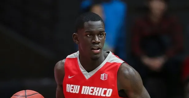 Jefferson, Pınar Karşıyaka’ya imzayı attı!