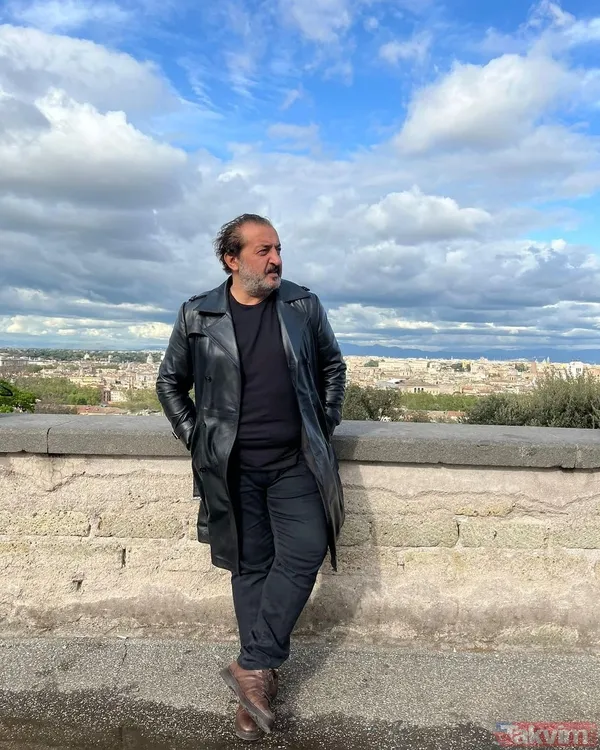 Masterchef Mehmet Şef'in kızı Sude Yalçınkaya bikinili pozuyla yaptı yapacağını! Mehmet Yalçınkaya'nın kızı da fenomen - 9