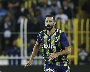 F.Bahçenin yeni transferi Adil Rami hem taraftarı hem de Ersun Yanalı çıldırttı!