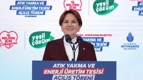 son-dakika-meral-aksener-kemal-kilicdaroglunun-gozunun-icine-bakarak-cumhurbaskani-adayim-imamoglu-dedi-1637935173418.jpg SON DAKİKA: Meral Akşener Kemal Kılıçdaroğlu'nun gözünün içine bakarak 'Cumhurbaşkanı adayım İmamoğlu' dedi-5