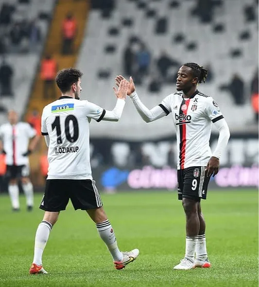 besiktastan-ayrilan-oguzhanin-yeni-adresi-belli-oldu-hollanda-yolcusu-1661776987571.jpg Beşiktaş'tan ayrılan Oğuzhan'ın yeni adresi belli oldu! Hollanda yolcusu-3