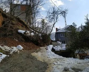 Trabzon’da heyelan; mahalle yoluna gidilemiyor