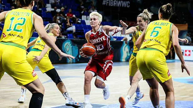 A Milli Kadın Basketbol Takımı Avustralya'ya mağlup oldu-1