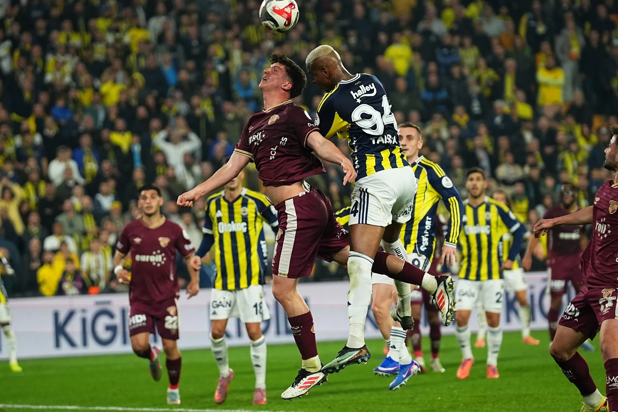 Spor yazarları Fenerbahçe-Göztepe maçını değerlendirdi - 6