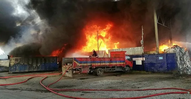 Son dakika haberi: Sakarya’da geri dönüşüm fabrikasında yangın