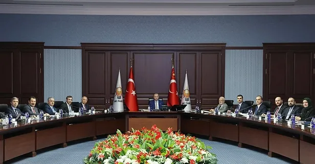 Başkan Erdoğan liderliğindeki AK Parti MYK'dan 4 ülkeye 4 önemli mesaj çıktı