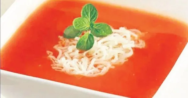 Reyhanlı köz domates ve kırmızı biber çorbası | Zamansız lezzetler