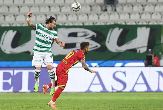 konyaspor-evinde-yeni-malatyasporu-konuk-etti-karsilasmadan-gol-sesi-cikmadi-1638818972716.jpeg Konyaspor evinde Yeni Malatyaspor'u konuk etti! Karşılaşmadan gol sesi çıkmadı-6