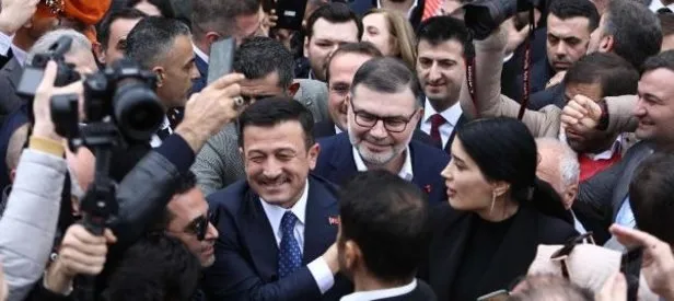 Havalimanında ‘Dağ’ gibi kalabalık!
