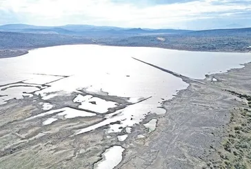 Çeşme'de kesinti 10 saate çıktı! Barajlardaki doluluk oranı yüzde 3'e düştü