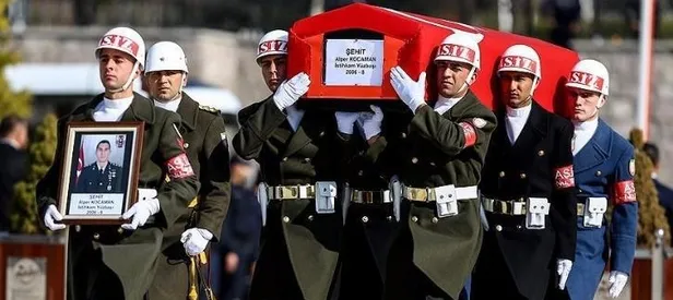 Şehit olmadan önce silah arkadaşını kurtardı