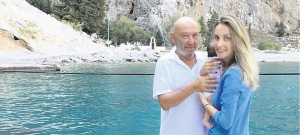 70’lik baba keyifte