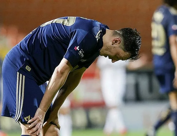 Yılın transferi Mesut Özil'den Fenerbahçe'ye katkı gelmedi: Fizik-kondisyon olarak da hiç hazır değil-3