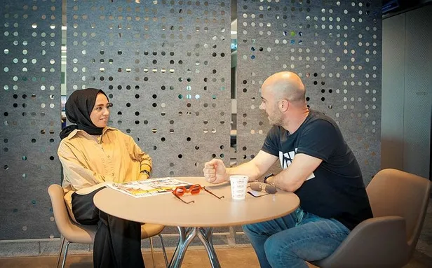 Başörtüsünden dolayı sözlü tacize uğrayan modacı Hülya Aslan konuştu: Binlerce kadın yaşıyor-2