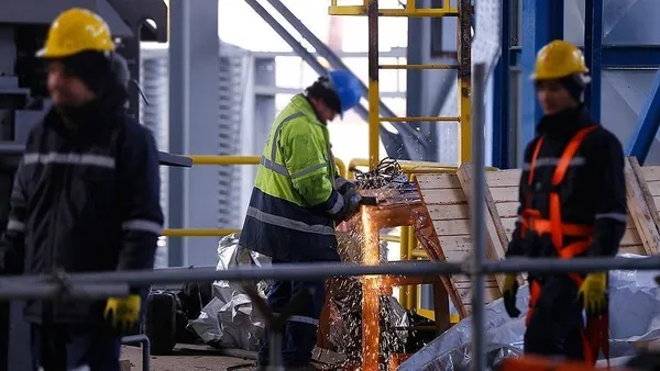 cevre-ve-sehircilik-bakani-murat-kurumdan-genclere-istihdam-mujdesi-teknik-personelin-yuzde-20si-yeni-mezun-veya-3-yillik-mezunlardan-olusacak-1616763913904.jpg Çevre ve Şehircilik Bakanı Murat Kurum'dan gençlere istihdam müjdesi! Teknik personelin yüzde 20'si yeni mezun veya 3 yıllık mezunlardan oluşacak-5