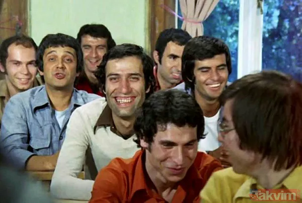 Yeşilçam efsanesi Hababam Sınıfı’nın Damat Ferit’i bakın aslen nereliymiş! Duyan inanamadı! İşte Tarık Akan’ın memleketi... - 2