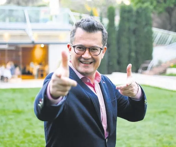 Deniz Akkaya Cengiz Semercioğlu'nu topa tuttu! Ahlaktan bahsedecek en son kişisin...-1