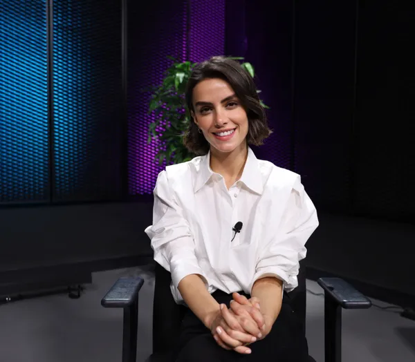 Çağla Demir’den itiraf: "Hem çok yakışıklı buluyorum hem de enerjisini çok beğeniyorum"-2