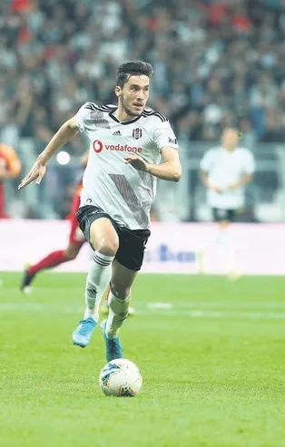 Umut Nayir için Zenit iddiası