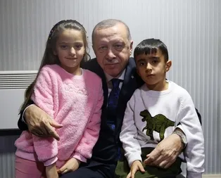 Başkan Erdoğan, Şehit Ahmet Budakın eşi ve çocuklarını kabul etti