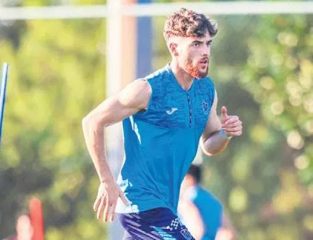 Yeniler sahne alıyor