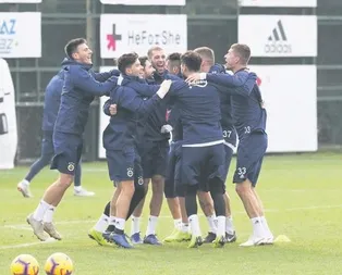 Fenerbahçe’de neşeli günler