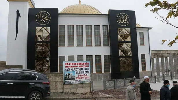 Yalova'daki Hacı Hafız Yaşar Sabri Yıldırım Cami "manzarayı kapattığı" iddiasıyla mahkemeye verildi-4
