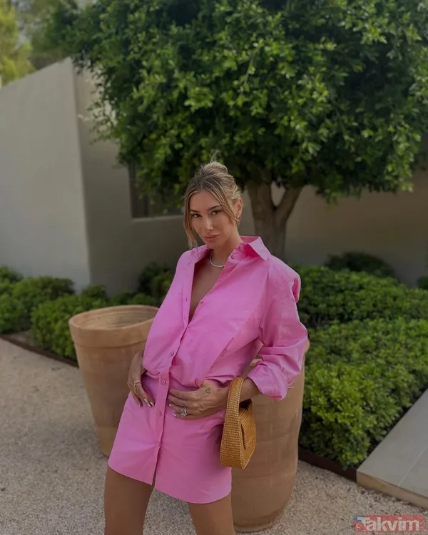 4 aylık evliliği bitti! Şeyma Subaşı’ndan yeni aşk bombası! Bakın kim çıktı! Gözler Meedo’ya çevrildi! Meğer düğüne katılan 15 kişiden biri... - 16