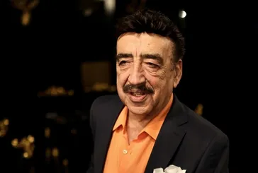 Hakkı Bulut Sinirimden ağlıyorum şu an diyerek isyan etti! TikTok’taki yeni nesil şaka tarzı sanatçıyı gözyaşlarına boğdu