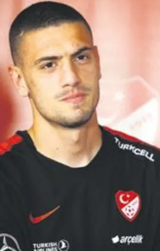 Merih imza için İtalya’da