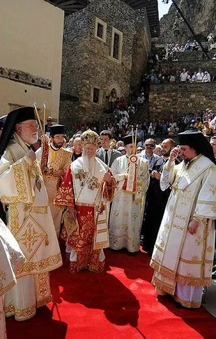 Son dakika: Sümela Manastırı'nda 7'nci ayin başladı!