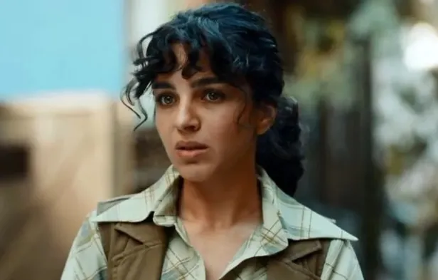 Çukur dizisine olay transfer! Seher karakterine hayat veren güzel oyuncu şimdiden ortalığı birbirine katıyor!-4