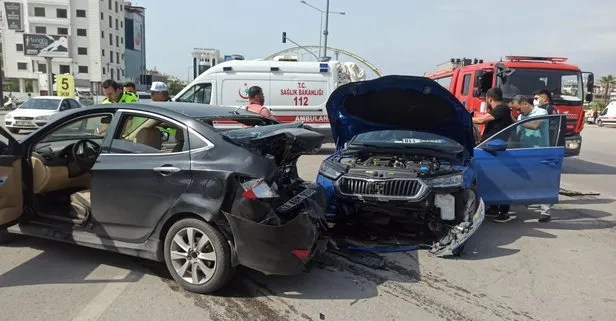 Hatay’da feci kaza! Freni patlayan kamyon zincirleme kazaya neden oldu: 13 yaralı