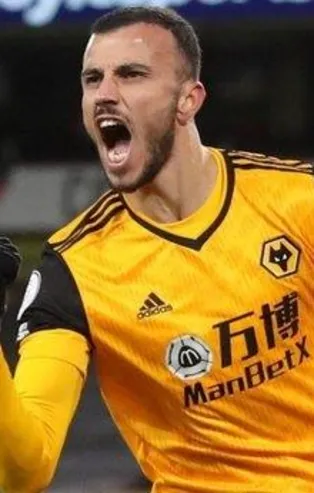 Stoper arayışını sürdüren Beşiktaş Wolverhampton ile sözleşmesi sona eren Saiss için harekete geçti