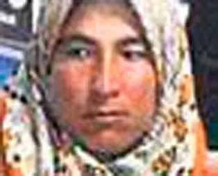 Babaannesini baltayla kesti