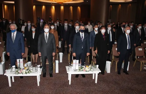 son-dakika-bakan-pakdemirliden-tarim-ormanin-gelecegi-webinar-serisi-ve-zirvesinde-onemli-aciklamalar-1602780222672.jpg Son dakika: Bakan Pakdemirli'den Tarım Ormanın Geleceği Webinar Serisi ve Zirvesi'nde önemli açıklamalar-3