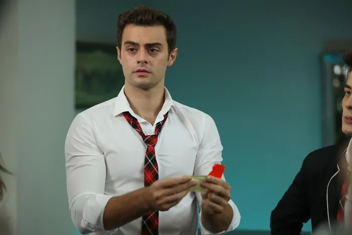 kardeslerim-106-bolume-dair-detaylar-ortaya-cikti-asiye-omere-destek-oluyor-1700822743764.jpg Kardeşlerim 106. bölüme dair detaylar ortaya çıktı: Asiye Ömer’e destek oluyor!-5