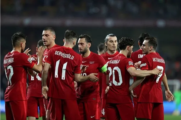 super-lig-transferde-9-fifada-42-sirada-1662726964495.jpg Süper Lig transferde 9. FIFA'da 42. sırada!-8