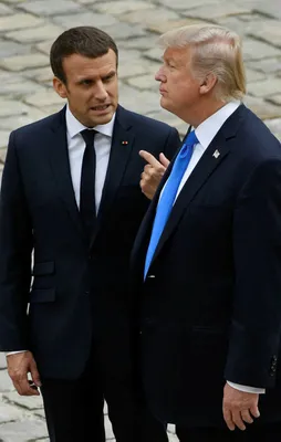 Macron'un tatil fotoğrafını çeken gazeteciye gözaltı