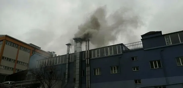 İstanbul Arnavutköy'de mobilya fabrikasında korkutan yangın!-3