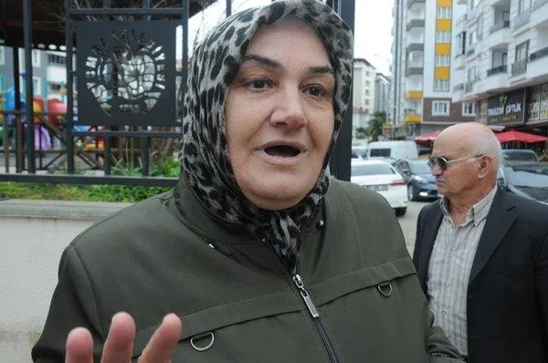 kemal-kilicdarogluna-trabzonda-seccade-tepkisi-bunlar-sanki-hicbir-sey-yapmamislar-gibi-buralara-geliyorlar-1680644330627.jpeg Kemal Kılıçdaroğlu'na Trabzon'da seccade tepkisi: Bunlar sanki hiçbir şey yapmamışlar gibi buralara geliyorlar-4