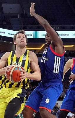 Dev maçın galibi belli oldu!
